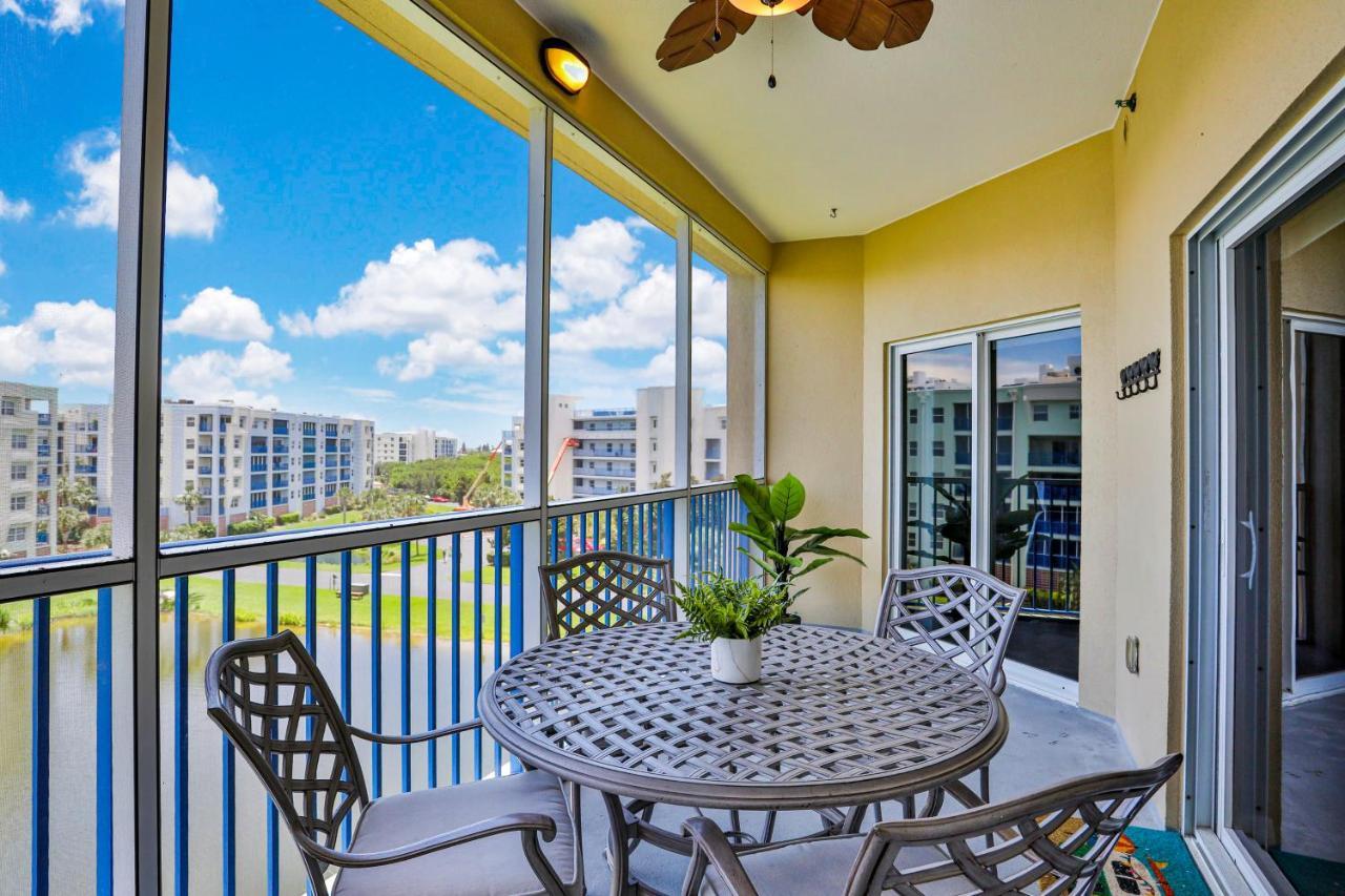 Oceanwalk Condos Bethune Beach Eksteriør billede